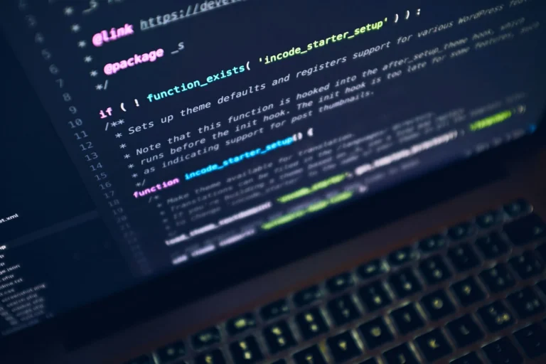 Cinco hábitos digitales que la ciencia recomienda abandonar