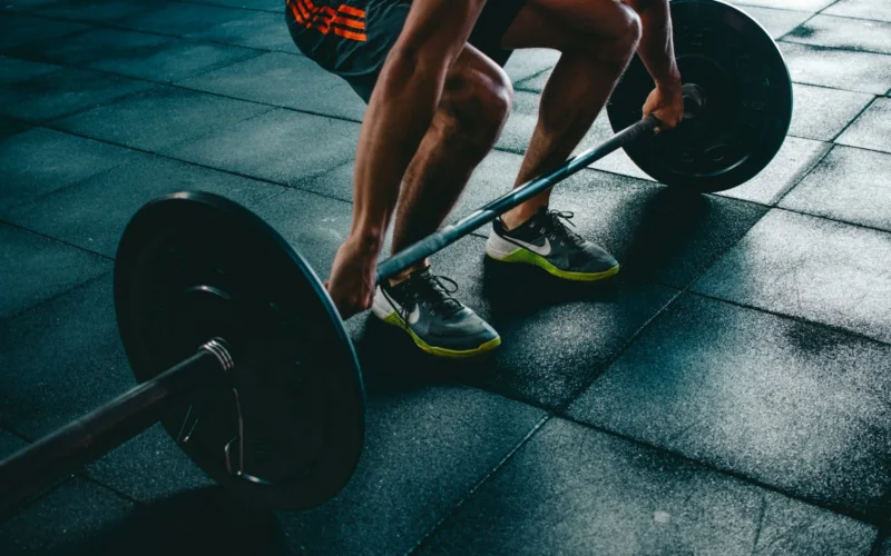 El gimnasio en casa: una rutina mínima de veinte minutos